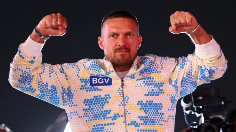Олександр Усик