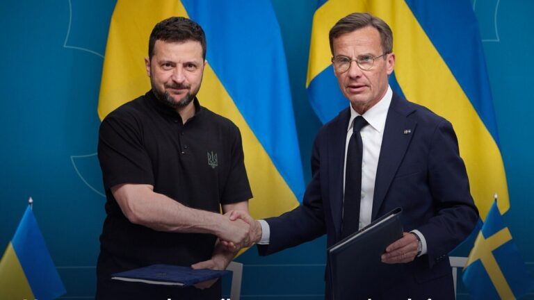 Володимир Зеленський та прем’єр-міністр Швеції Ульф Крістерссон підписали безпекову угоду 31 травня 2024