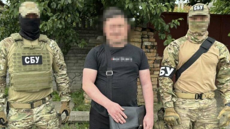 СБУ затримала двох блогерів