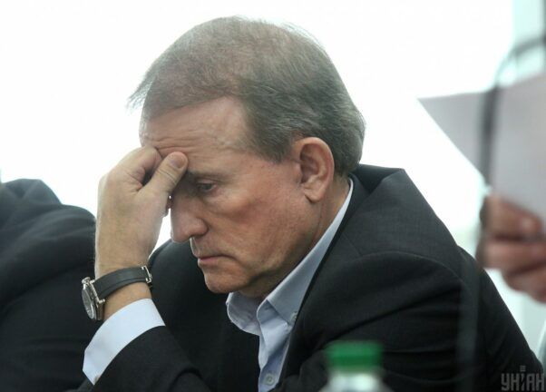 Яхту Медведчука Роял Романс заарештовано – що відомо