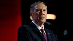 Майк Помпео увійшов до ради компанії Fire Point