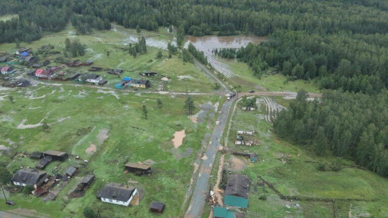 У Челябінській області РФ прорвало дамбу