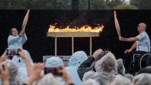 В Париж из Англии отрпавился огонь Паралимпиады: когда начнутся Игры-2024