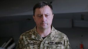 Командующий Воздушными силами ВСУ Николай Олещук уволен — указ президента