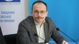 Денис Малюська