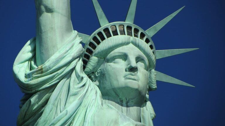 переезд в США для украинцев
