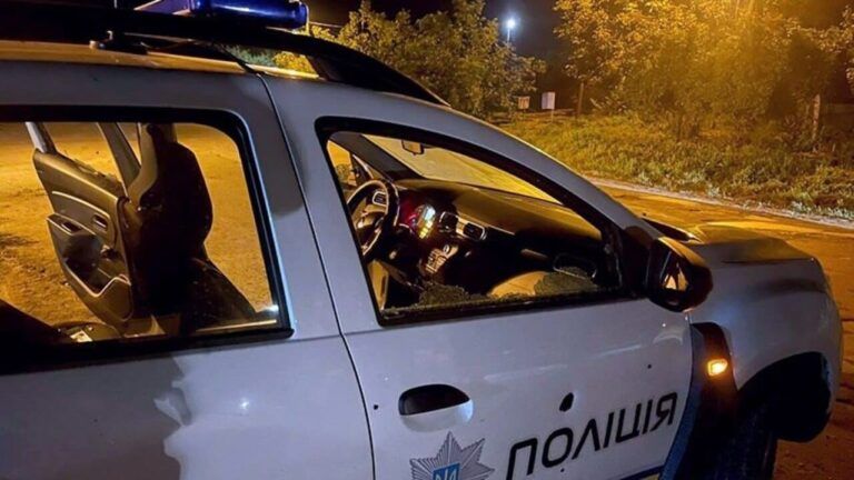 Розстріл авто поліції в Олешині 14 вересня 2024