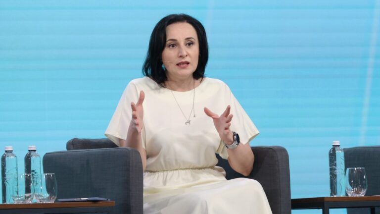 Оксана Жолнович