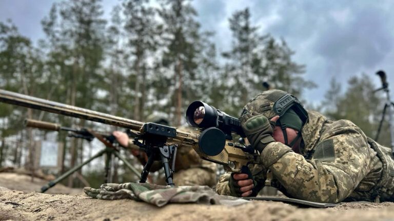 25 окрема повітрянодесантна Січеславська бригада ДШВ ЗСУ: що відомо та де служать