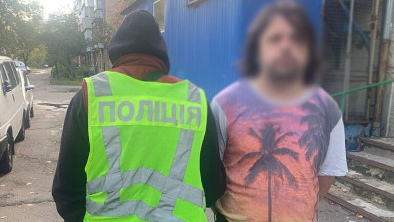 На Хрещатику чоловік принижував загиблих бійців