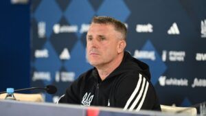 Сергій Ребров