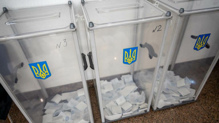 выборы во время военного положения
