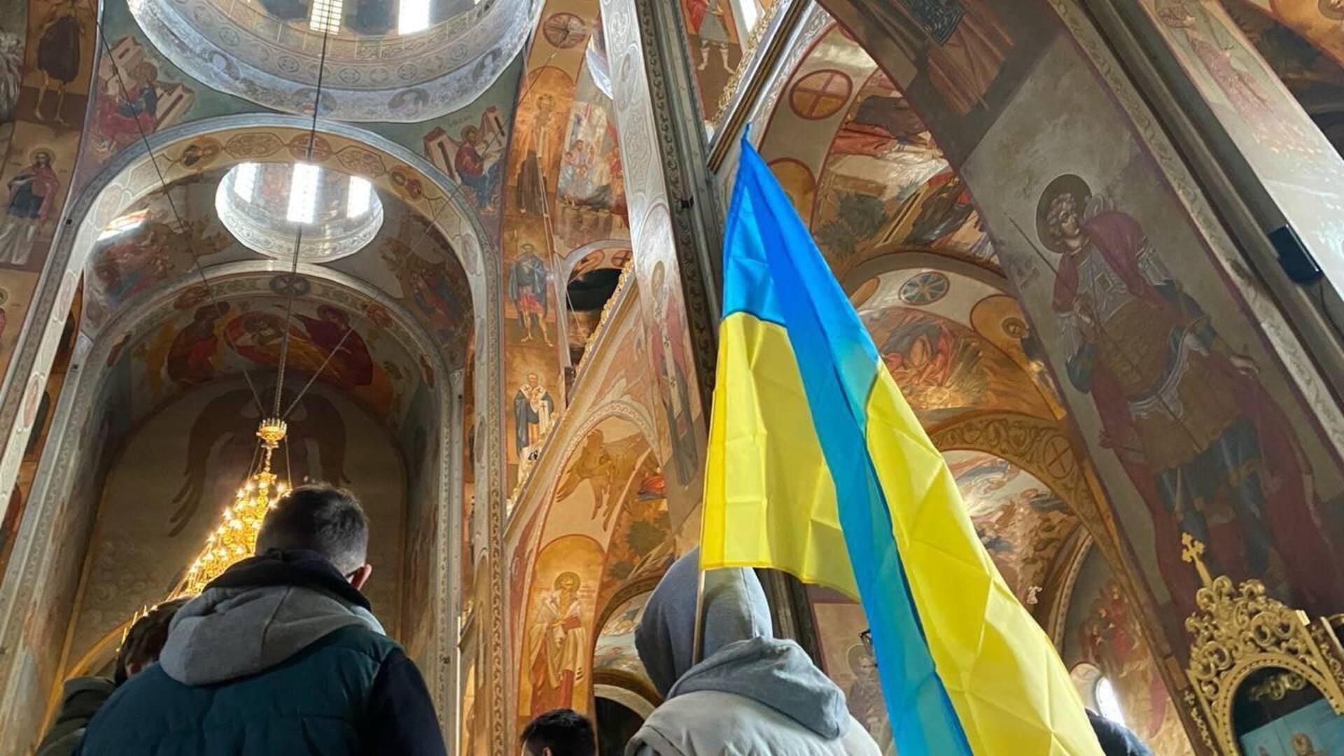 Молебень у Свято-Михайлівському соборі Черкас 17 жовтня 2024 Молебень у Свято-Михайлівському соборі Черкас 17 жовтня 2024