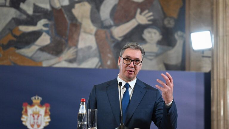 Александар Вучич