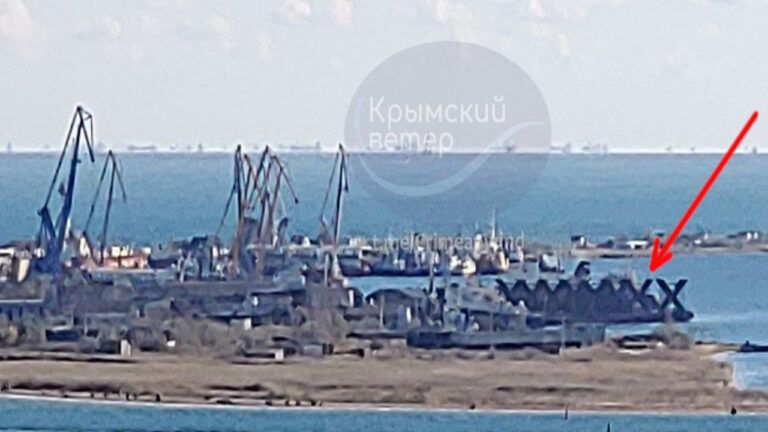 Противоднонові їжаки біля Керченського мосту
