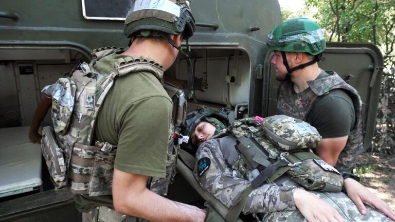 Військовий медик, військові медики