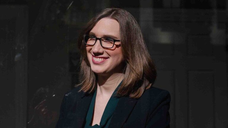 Сара Макбрайд