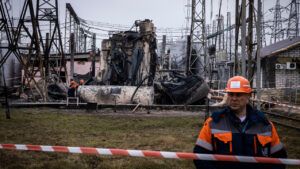 Російський удар по обʼєкту енергетичної інфраструктури, підстанція, ремонт електромереж