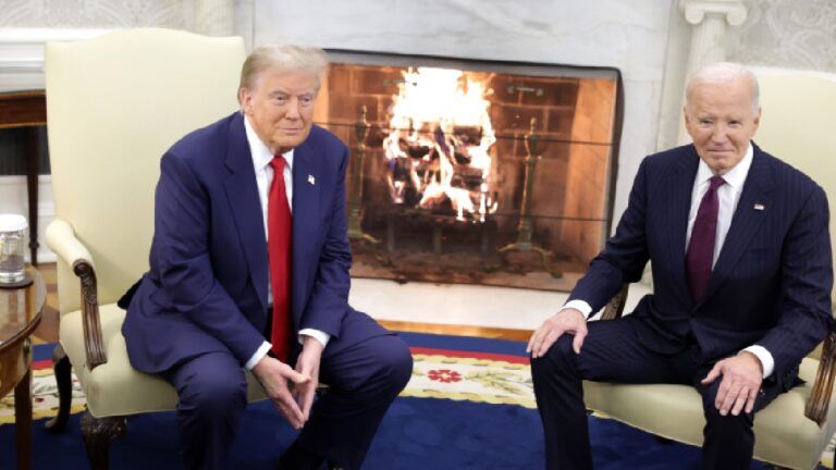 Трамп рассказал, что написал Байден в письме, оставленном в Белом доме