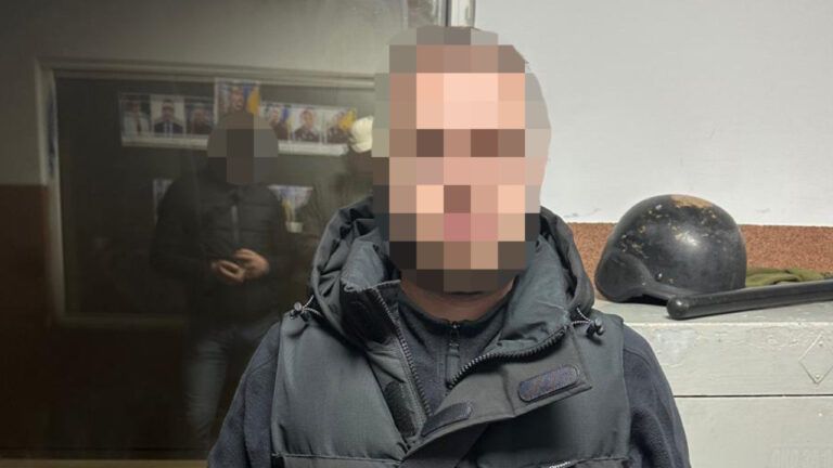 Київський правоохоронець переправляв ухилянтів до Угорщини