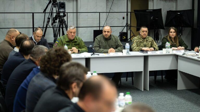 Ракети Р-360 Нептун: Умєров повідомив про програму ракетобудування в Україні
