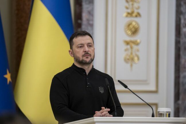 Зеленский после критики Трампа репостнул заявление экс-госсекретаря Помпео о Крыме