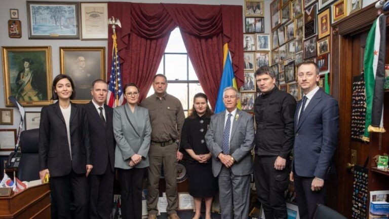 Єрмак США