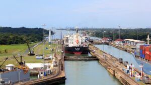 Панамський канал