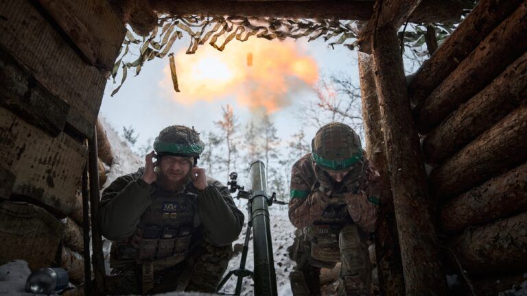 воїни мінометного взводу під Кремінною