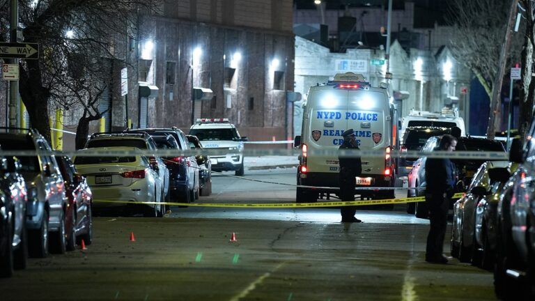 нічний клуб у Квінсі