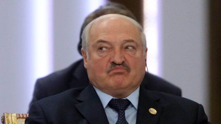 Лукашенко