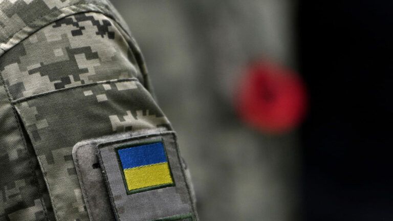 відношення з військової частини