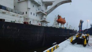 Танкер Коала в порту Усть-Луга