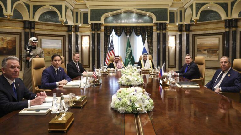 Переговори РФ та США