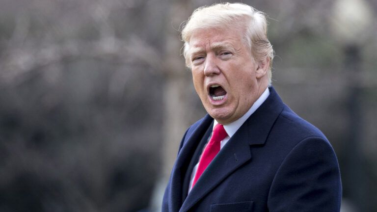 Указ Трампа про трансгендерів відмовилася виконувати губернаторка штату Мен