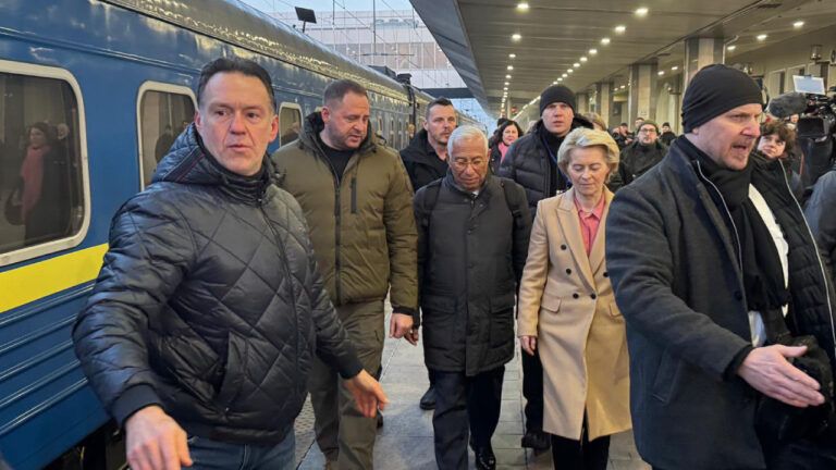 Фон дер Ляєн і Кошта прибули до Києва