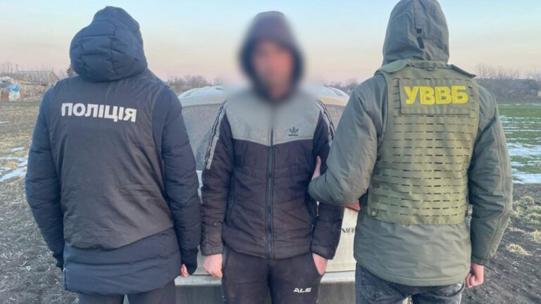 Викриття двох схем для ухилянтів