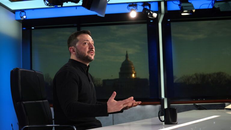 Зеленський відповів, чи можуть США припинити допомогу Україні
