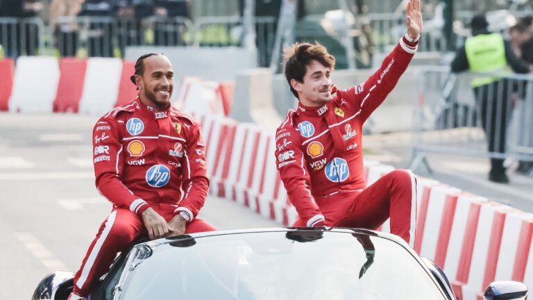 Гемілтон і Леклер у Ferrari