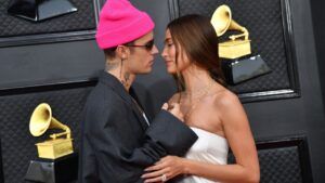 Джастін Бібер із Гейлі Бібер хочуть втекти з Голлівуду