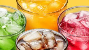 чому дітям слід уникати газованих напоїв