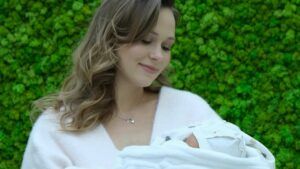 Анна Кошмал з донькою