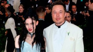 Граймс, Ілон Маск