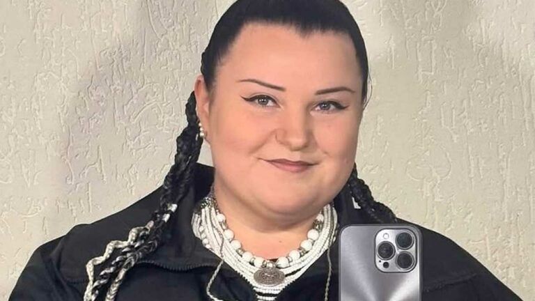 Alyona Alyona