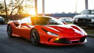 Автомобільна індустрія ОАЕ. Renty.ae – компанія з прокату автомобілів, що розширює свої можливості на цьому ринку