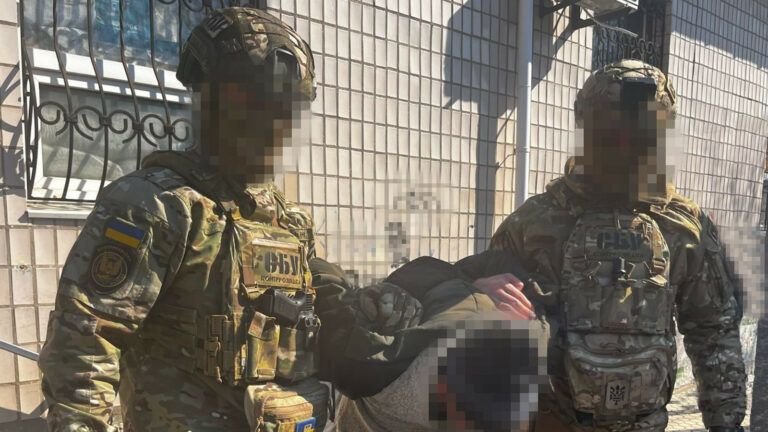 СБУ попередила теракт біля херсонського ТЦК