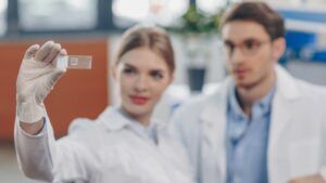 мікробіологи