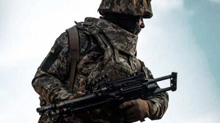чи будуть продовжувати воєнний стан в Україні