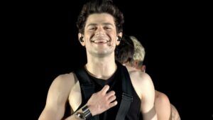 Theo Evan (Тео Еван) – Shh: переклад пісні представника Кіпру на Євробаченні 2025