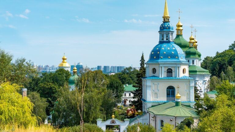 найбільше місто в Україні